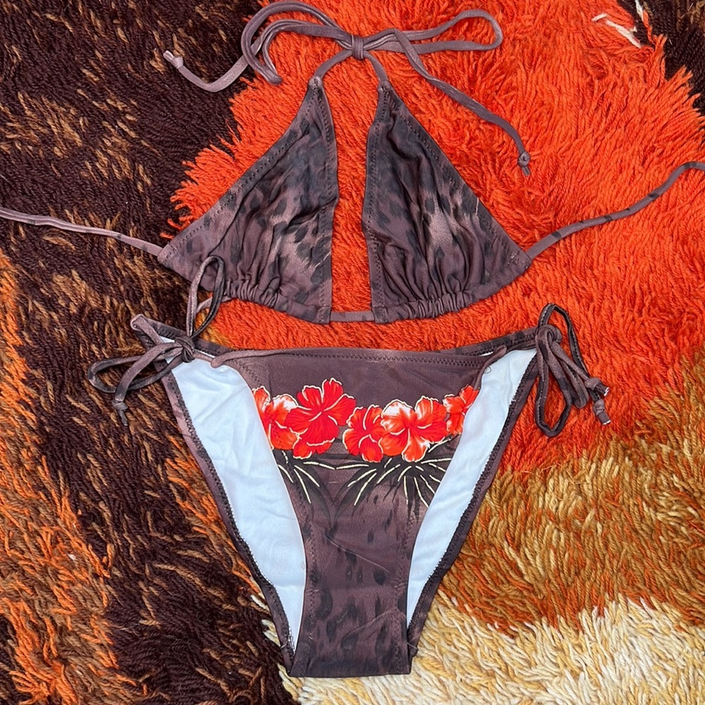 Vintage unworn leopard hibiscus bikini
